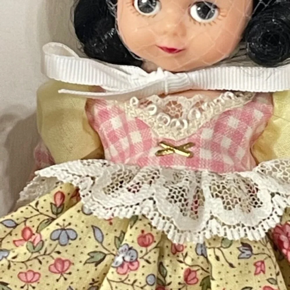 Madame Alexander restrung 8